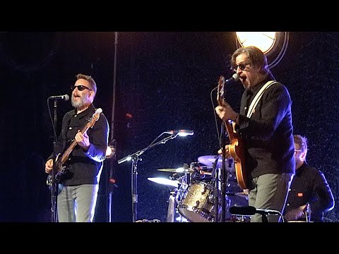 eels-cover-the-beatles'-"the-end"-live-in-san-francisco,-may-13,-2019-(4k)