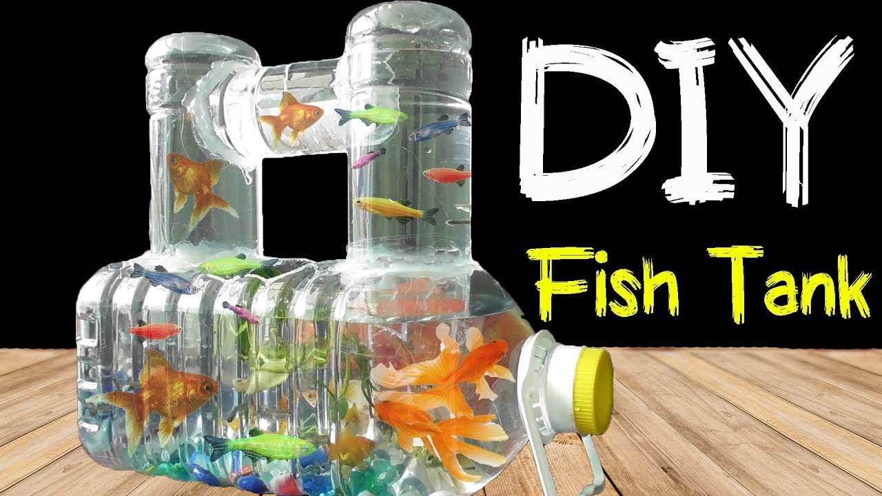 DIY PLASTIC BOTTLE FISH AQUARIUM! 