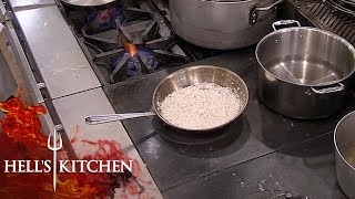 Chef Tries Cooking Risotto On A Cold Stove | Hell's Kitchen