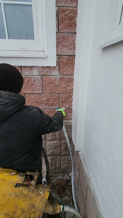 Утепляем стены пеной. Пеноизол негорючий паропроницаемый утеплитель ...