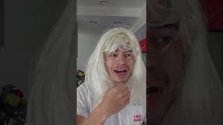 Thumbnail for Maman a piégé le petit frère pour qu'il avoue 😂