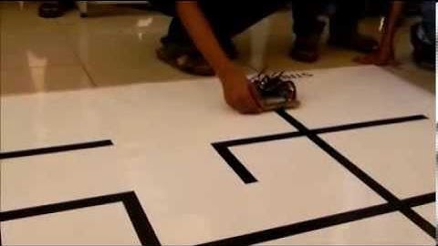 PIC16F877a Line follower Gojerry2