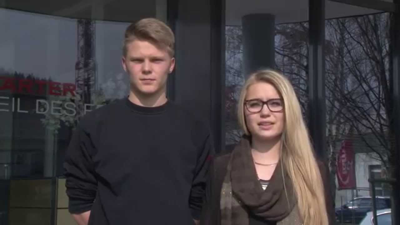 Ausbildung Als Industriekauffrau Mann Und Feinwerkmechaniker In Harter Stanztechnik Youtube