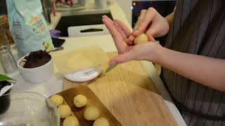 Making Hiyoko Manju Japanese Dessert