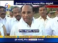 Kodela offers prayers at Tirumala; pats CM