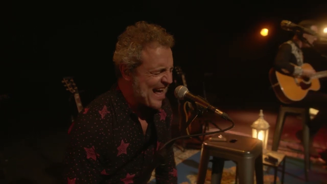 M-Clan - Perdido en la ciudad (Directo, En Petit Comité)