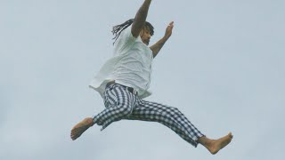 Video thumbnail of "OCEAN ALLEY - TOUCH BACK DOWN (Official Trampoline Visualiser)"