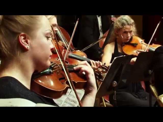 Dvorak - Symphonie n°9 "Nouveau Monde":1er mvt : Orch Philh Berlin / K.Tennstedt