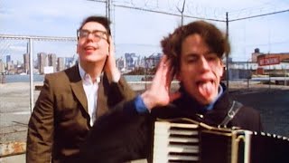 They Might Be Giants - &quot;Put Your Hand Inside The Puppet Head&quot; (1986)