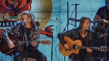 Thumbnail of Maná - Mariposa Traicionera - Acústico - 2019