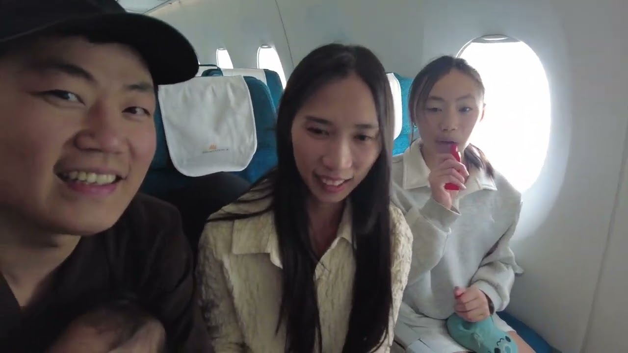 Từ Úc về Việt Nam thăm nhà