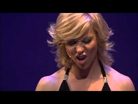 Claudia de Breij — Claudia de Breij - Hete Vrede - Begrafenis