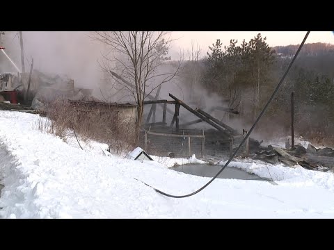 Early morning fire rips through barn in Susquehanna County - YouTube