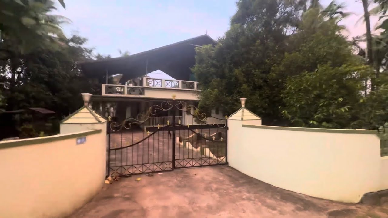 30 Cent Land with Used House for Sale in Athani, Ernakulam | 6Lakh's/Cent Negotiable | Urgent Sale