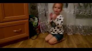 Собрались складывать пазлы, а здесь БАБАХ!!! ХОМЯК Собрались складывать пазлы, а здесь БАБАХ!!! ХОМЯК