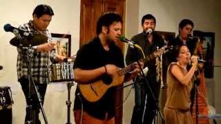 Video thumbnail of "Alebrije // Los Macuiles // En Vivo en Culturaama"