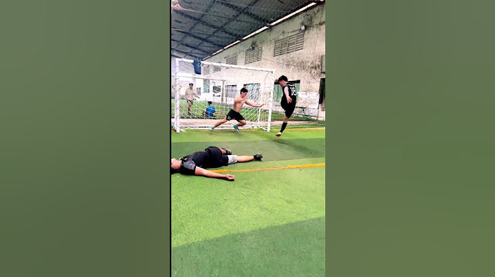 Cách đi bóng dính chân như Messi!  #actionc #short #football #footballshorts
