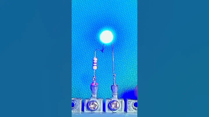 Resistor resistance for an LED lamp in basic electronics calculations.#resistor #resistance #led #fy