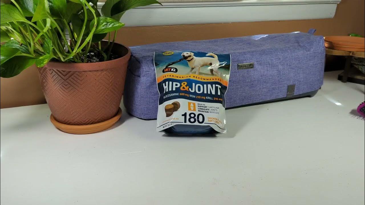 VetIQ Hip and Joint Supplements for Dogs, gotta keep them friends