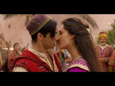 aladdin-kiss-and-believe-scenes-|-princess-&-prince-kissing-naomi-&-mena