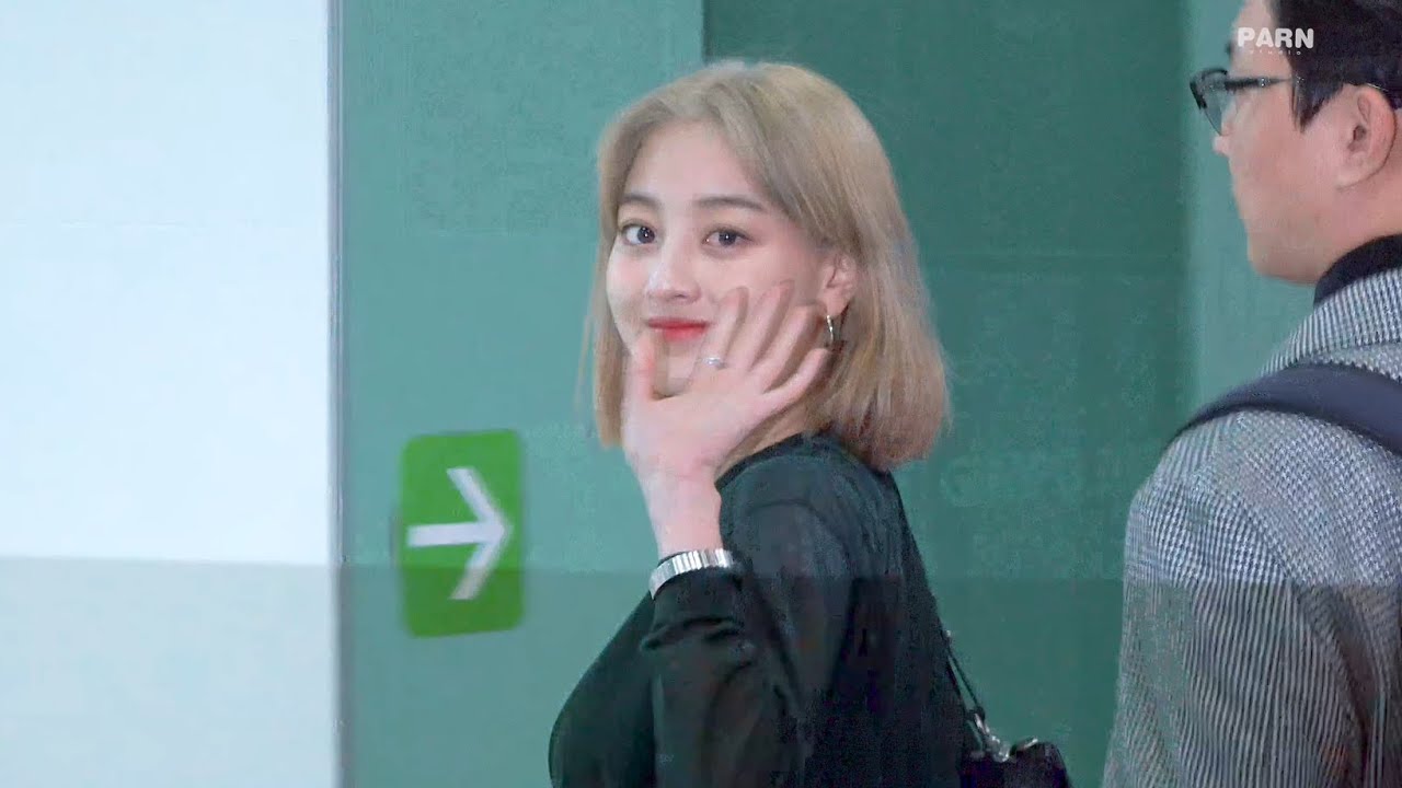 191105 TWICE(트와이스) 일본(JAPAN) 출국 (김포공항) 4K fancam
