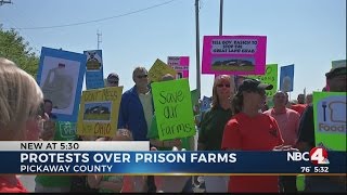 Neighbors want giant east side grain silo torn down
