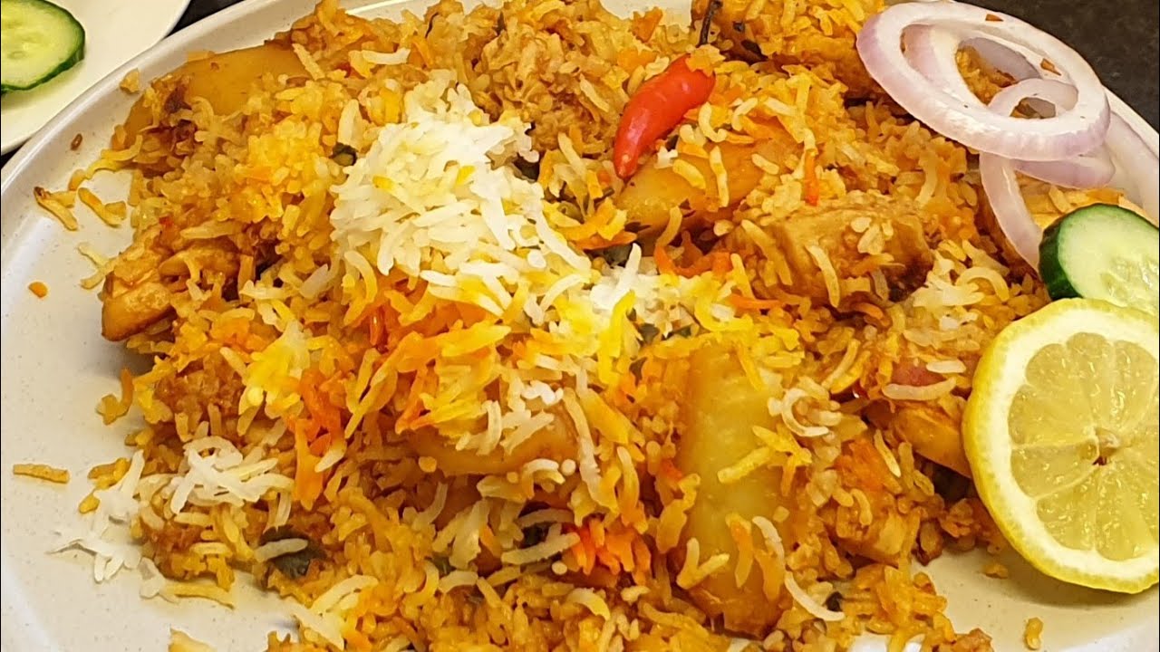 Chicken biryani recipe/ideal for beginners, students 100%tasty - YouTube