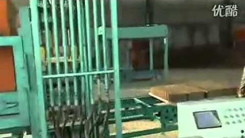 Block Making /fly ash brick machine QT4-15 with no stacker.flv