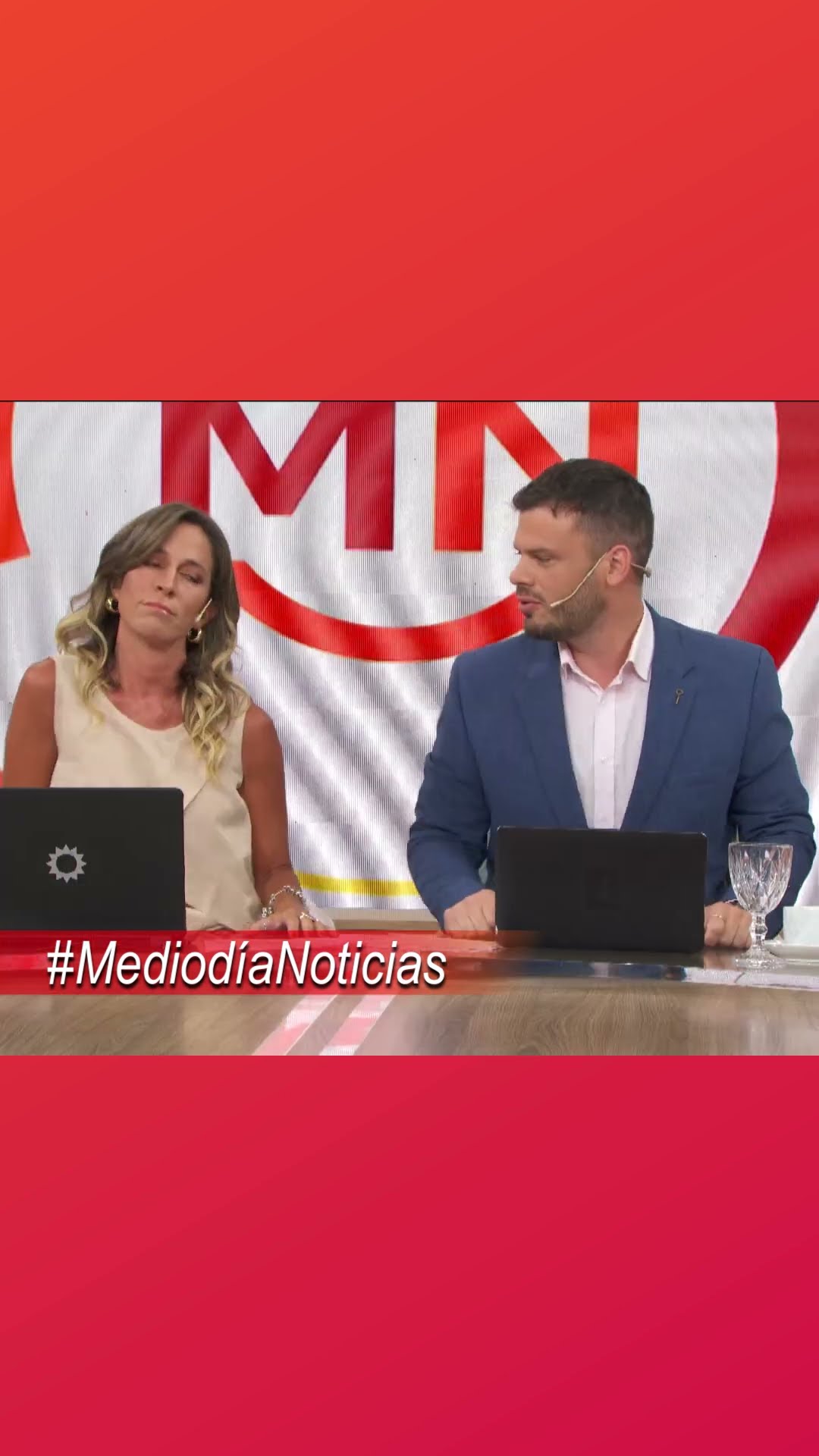 ¡BAILAMOS PERO NO JUZGAMOS! En Mediodía Noticias intentaron hacer una coreo... ¿les habrá salido?