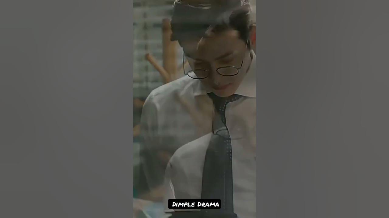 She fainted after seeing him in white shirt 🥵❤ #DimpleDrama #kdrama