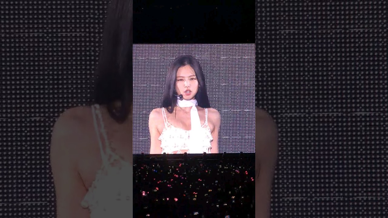 Jennie "You & Me" - "SOLO" Live Performance