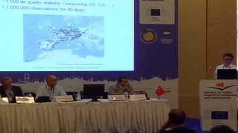 A Lightweight Sensor Observation Service as an Extension of the GeoServices REST API