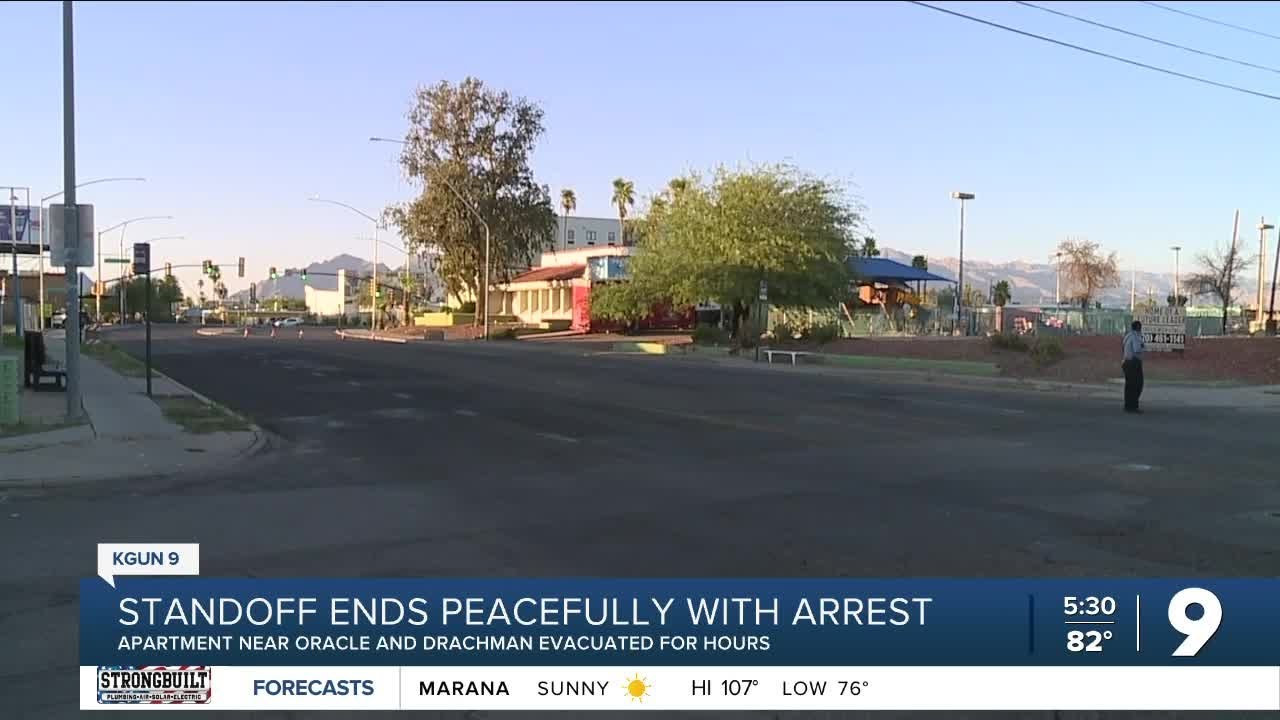 UPDATE: Man arrested after police standoff at apartment complex near ...
