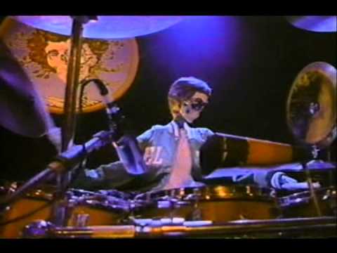 Grateful Dead - Touch Of Grey (Music Video)