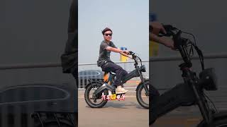 The ultimate in atmosphere! Who can resist the beautiful and powerful Zhengbu K6F! A female rider