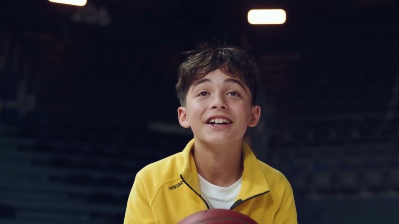 Türkiye’nin Turkcell’i Türk basketbolunun destekçisi.