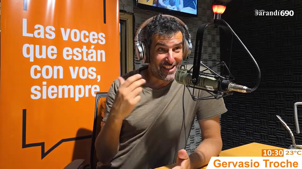 Gervasio Troche: El artista nacido en el exilio que cuenta historias con sus dibujos