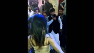 Pakistani shemale dance