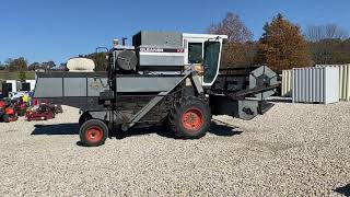 2021 Fall Online Equipment Auction - Gleaner K2 Combine Harvester