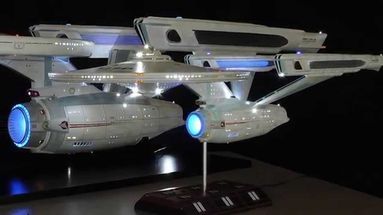 Polar Lights POL949 1:350 Star Trek USS Enterprise Refit Scale