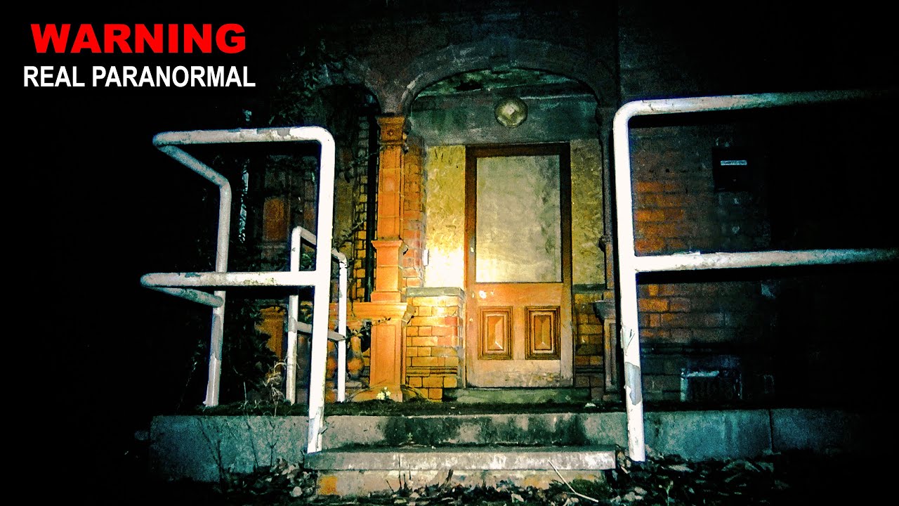 ALONE INSIDE THE UK'S MOST TERRIFYING HAUNTED ABANDONED HOUSE