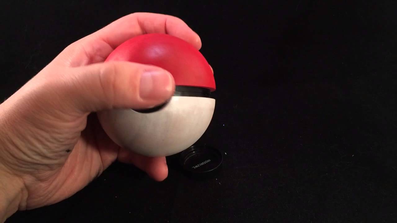 Pokémon Pokéball Ring Box
