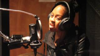 "Pretty" Natasha Mosley feat. Gucci Mane-Performance Video