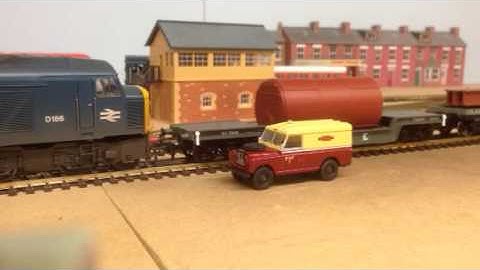 Servo driven Uncoupler Ramp 00 gauge