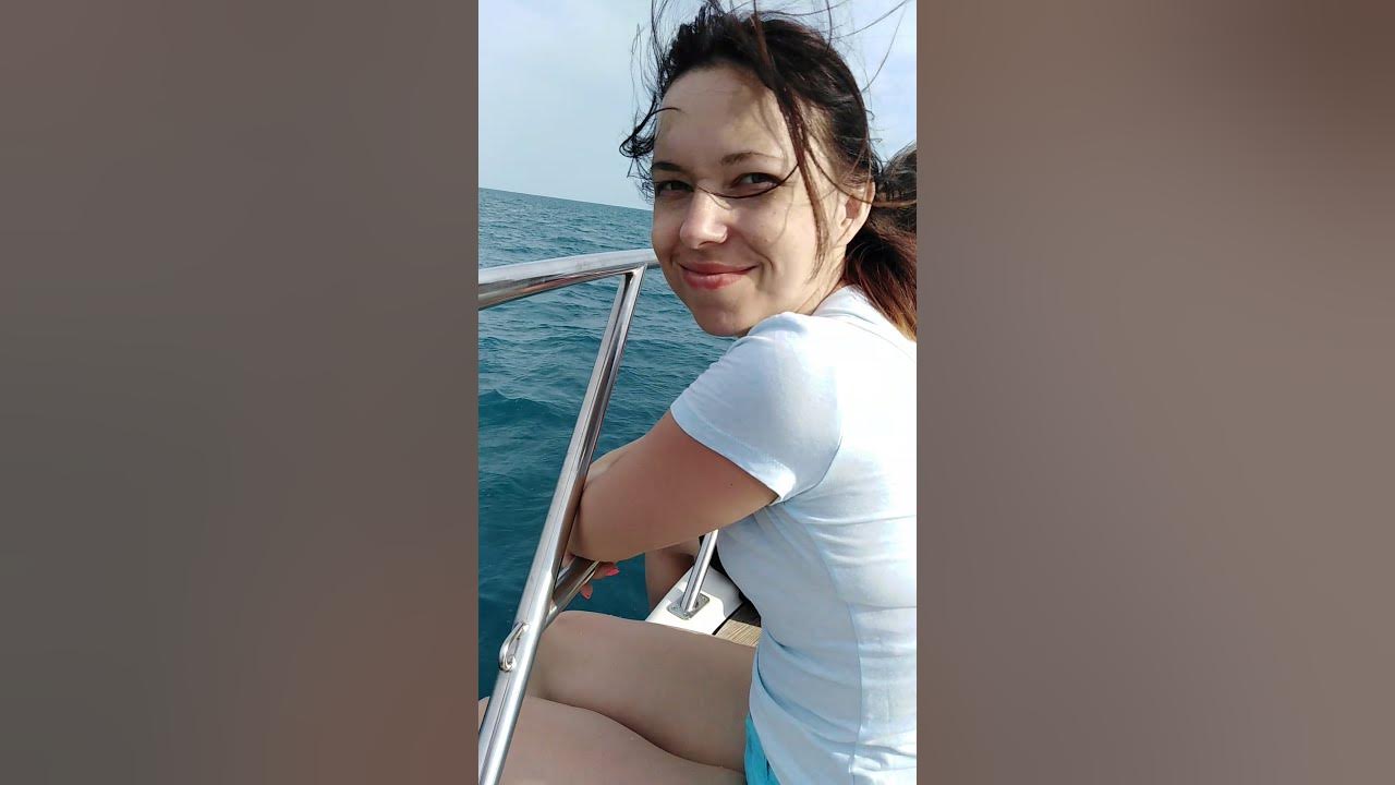 Алина Астровская по морям яхта
