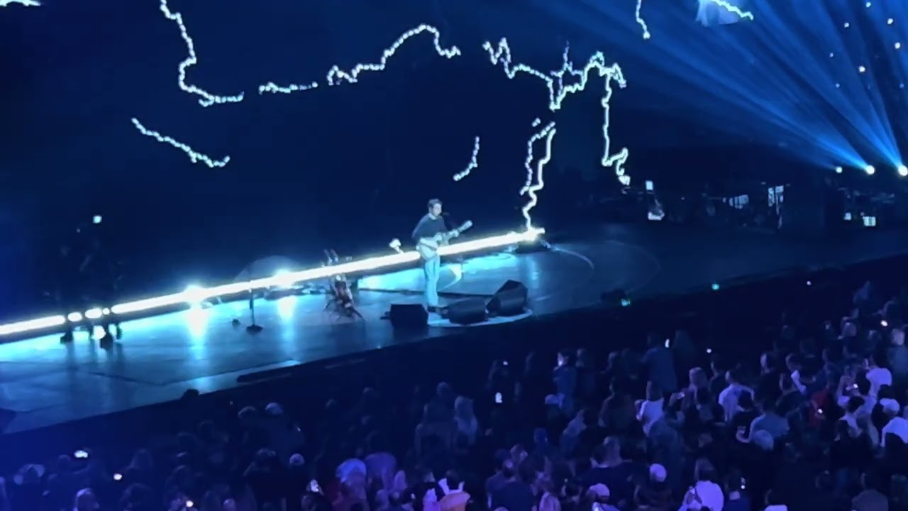 John Mayer - Free Fallin (Tom Petty Cover) (Live at FireAid Benefit Concert)