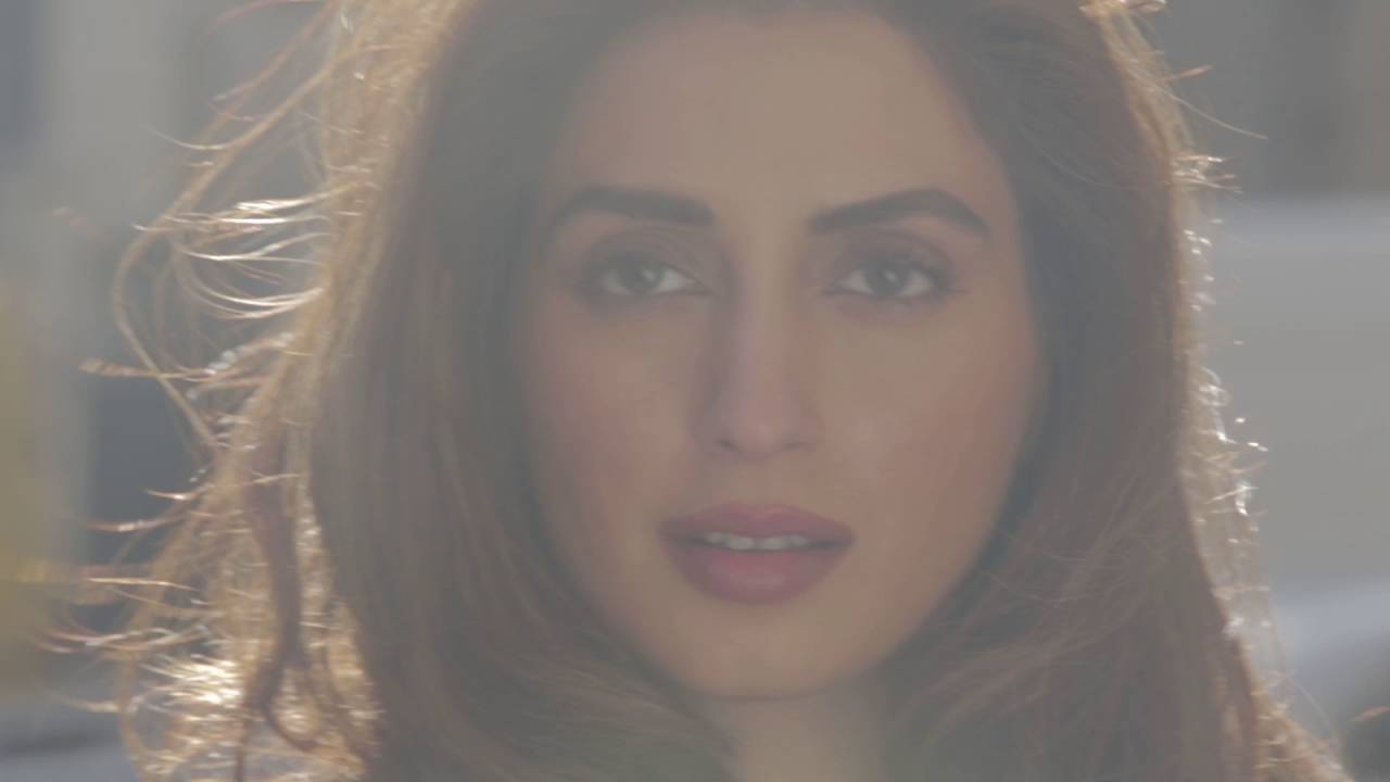 PRODYWOOD QMOBILE Noir S2 Behind the scenes with Iman Ali