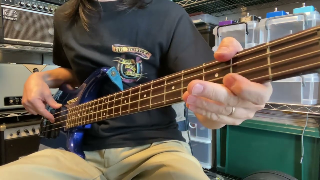 二人のシーズン/ C-C-B BASS COVER 😄🎸 渡辺英樹 笠浩二 関口誠人 米川英之 田口智治 CCB fernandes ...
