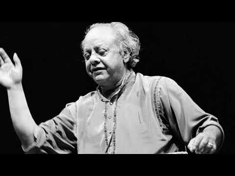 Ustad Allah Rakha Live in Karachi, Pakistan. Ustad Nathoo Khan Sarangi. Teental