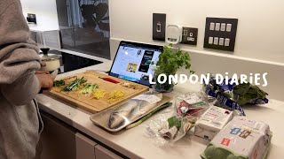 moving vlog pt 4 📦, settling in to the new flat, unpacking, my daily skincare | london diariesl